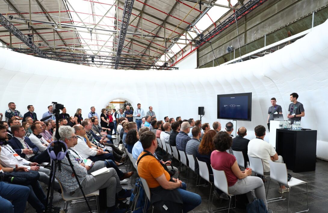 Bild zeigt das Tech Lab auf dem d.velop SUMMIT 2025
